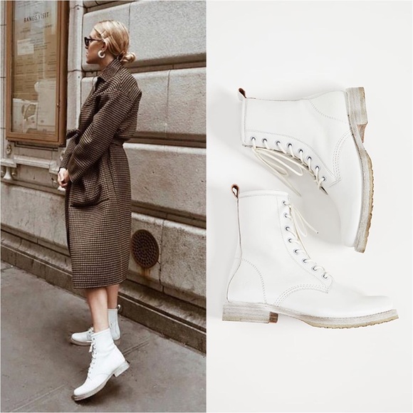 $399 Frye Veronica Combat Tan Cream Distressed Leather Lace Up Vintage Moto Boot - Picture 6 of 16